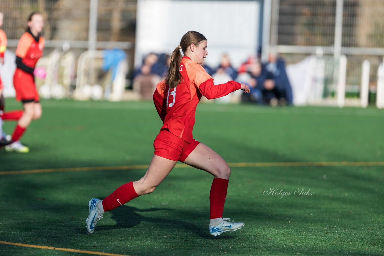 Bild 100 - wBJ VfL Pinneberg2 - Eimsbuttler TV 3 : Ergebnis: 5:0